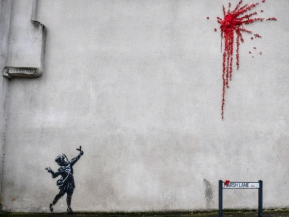 "Valentine's Banksy" in Bristol